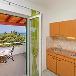 Sunny House Free Parking Casa de hóspedes 3*