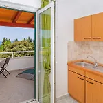 Sunny House Free Parking Casa de hóspedes 3*