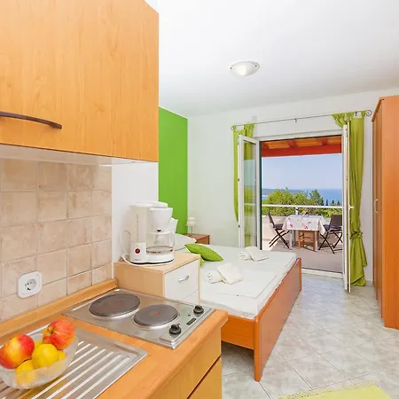 Sunny House Free Parking Affittacamere 3*