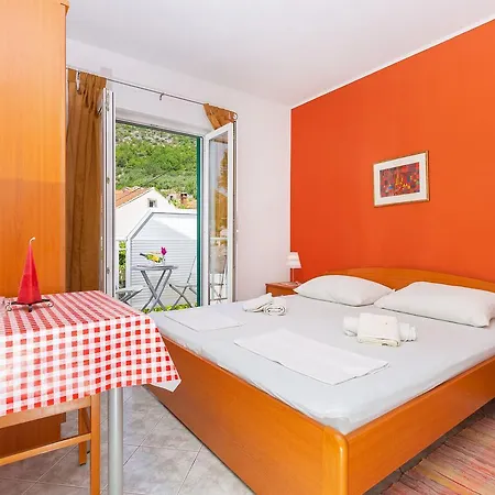 Pensionat Sunny House Free Parking 3*