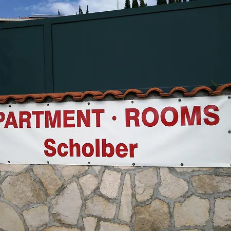 Sunny House Free Parking Pensionat 3*