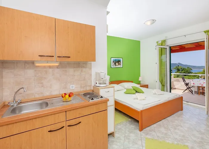 Guest house Sunny House Free Parking Trsteno